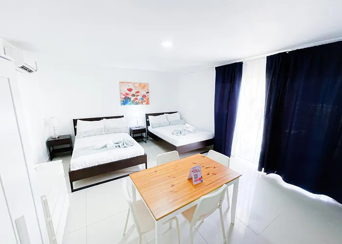 Deluxe Studio